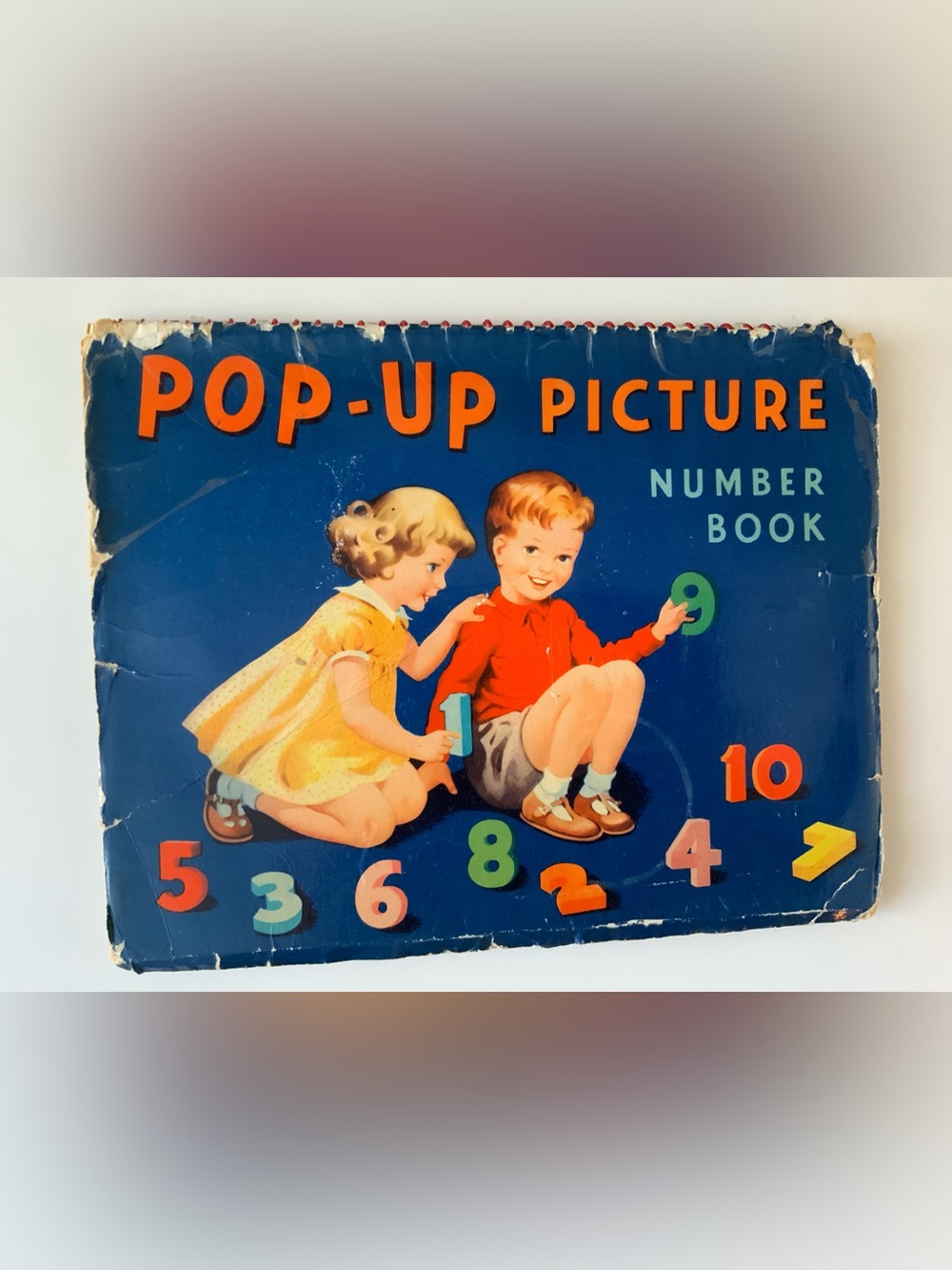 Vintage Kids Pop-Up Picture Numbers Board - Blue/Red